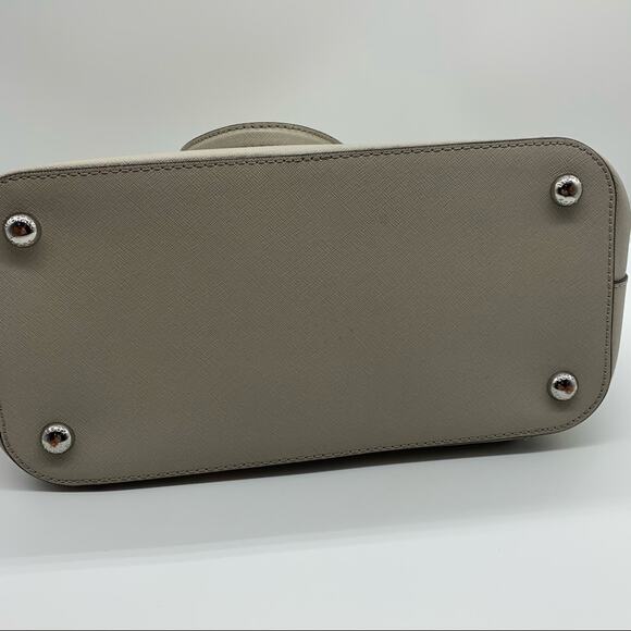 Michael Kors Jet Set Large Zip Top Travel Tote Light Grey - Minimalist Commute - Picture 10 of 16